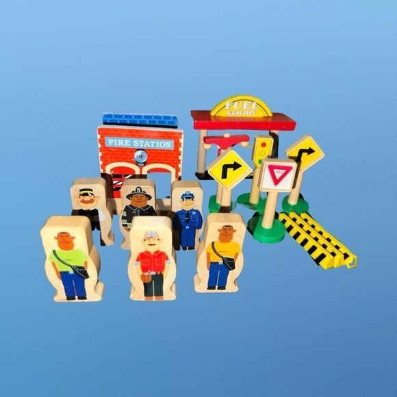 Lot Of KidKraft Wooden Train Track Set 59 Pieces - Picture 6 of 6